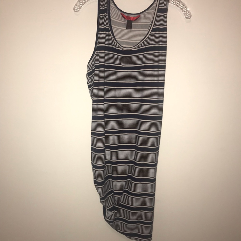Hot kiss blue and‎ white sleeveless dress
